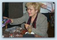 Rok 2002 - Lilka Ročáková v Šemanovicích při křtu knížky Pár halířů z Padesátníku.
